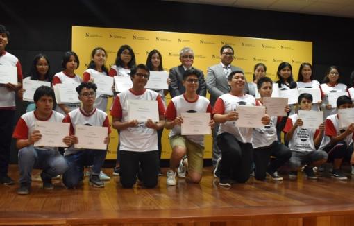 Veinte son los jóvenes beneficiados de Puente Piedra que iniciarán sus estudios en nuestra universidad. 