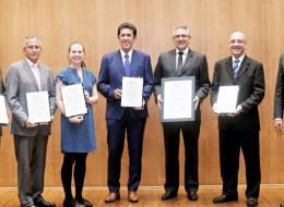  En significativa ceremonia, nuestra universidad fue reconocida por respresentante de QS Stars. 